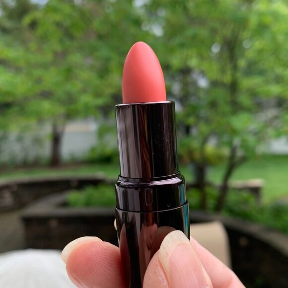 Shiseido Sheer Gloss Lipstick - Picture 1 of 9